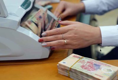 Nhân viên ngân hàng chỉ: Gửi tiết kiệm đừng chọn kì hạn 6 tháng hay 1 năm, nhận lãi cao phải chọn cách này